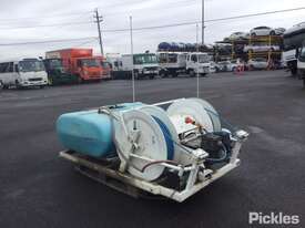 Quik Corp Spray Unit; Model 9TBE 600; DOM: 03/2012 ,Serial No: 10838 - picture0' - Click to enlarge