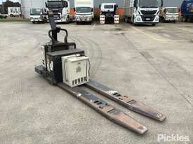 Crown PE4000-60 Walk Behind Forklift - picture0' - Click to enlarge