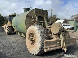 1996 JCB Fastrac 185-65 Dinosaur Water Cart - picture0' - Click to enlarge