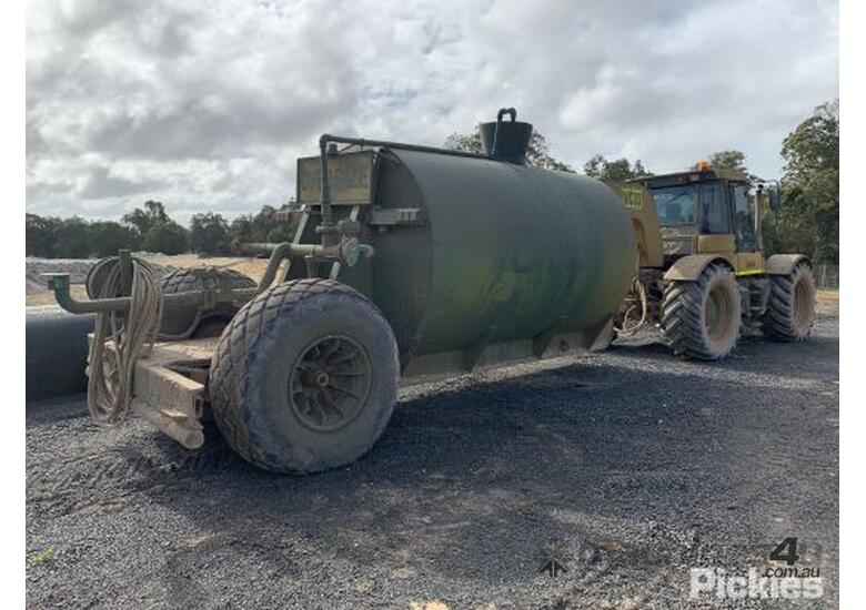 Buy Used 1996 jcb 1996 JCB Fastrac 18565 Dinosaur Water Cart Water