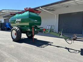 Janke 9000 Air Master Trailing Air Cart - BRAND NEW 2022 Model - picture2' - Click to enlarge