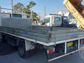 Isuzu NPR - picture2' - Click to enlarge