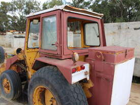 CHAMBERLAIN TRACTOR - picture1' - Click to enlarge