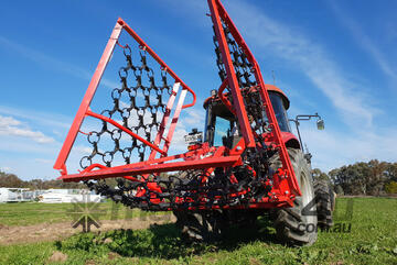 FARMTECH DT HK600 FOLDING CHAIN HARROWS (6.0M)