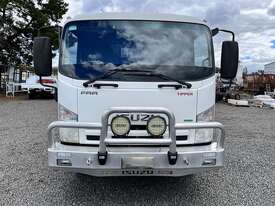 2015 ISUZU FH FRR TIPPER TRUCK - picture0' - Click to enlarge