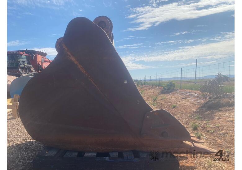 Used Caterpillar Genuine Caterpillar Excavator Bucket 3273656 HEAVY