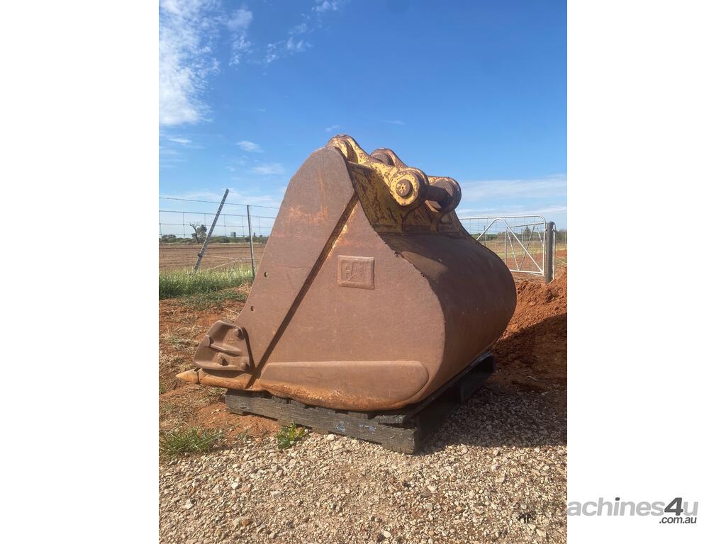 Used Caterpillar Genuine Caterpillar Excavator Bucket 3273656 HEAVY