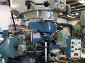 Extron K2V Turret Milling Machine - picture1' - Click to enlarge