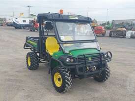 John Deere Gator - picture0' - Click to enlarge