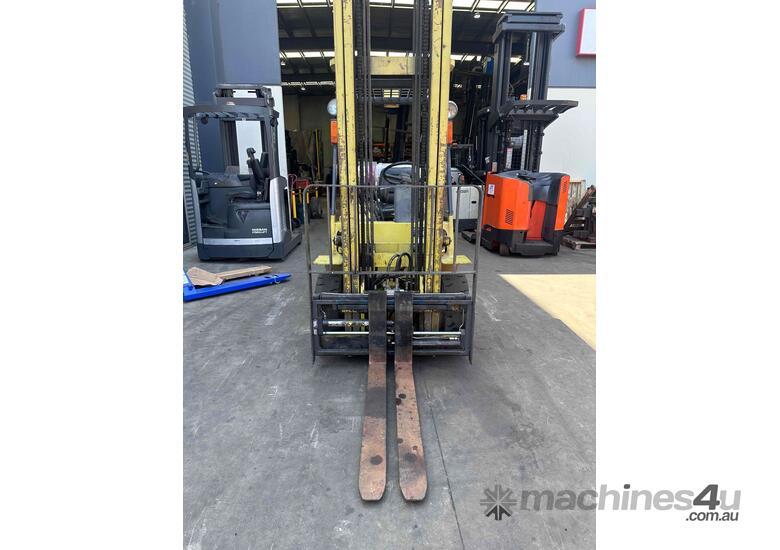 caption 2.0 tonne Mitsubishi forklift for sale