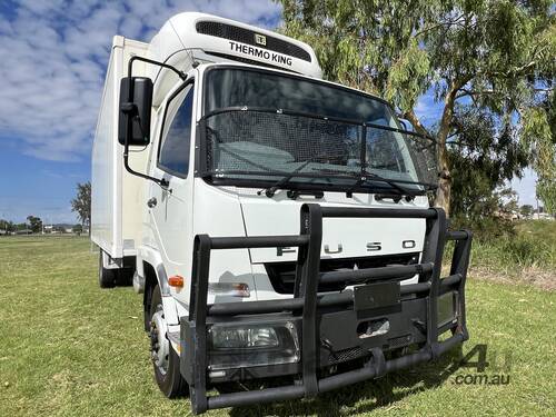 Mitsubishi Fuso Fighter 1227 4x2 Refrigerated Pantech Truck. One owner.