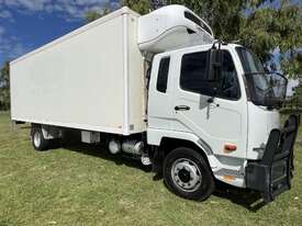 Mitsubishi Fuso Fighter 1227 4x2 Refrigerated Pantech Truck. One owner. - picture1' - Click to enlarge