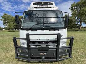 Mitsubishi Fuso Fighter 1227 4x2 Refrigerated Pantech Truck. One owner. - picture2' - Click to enlarge