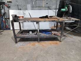 Steel Work Bench - picture0' - Click to enlarge