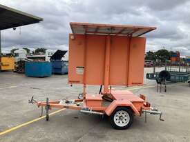2016 Artcraft YT-VM320 Single Axle VMS Board - picture1' - Click to enlarge