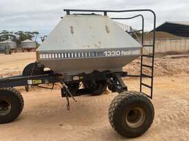 Flexi-Coil 1330 Air Seeder - picture2' - Click to enlarge
