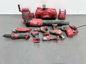 Milwaukee cordless 18V tools - picture1' - Click to enlarge