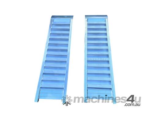 caption 2-Tonne 1.7M x 430mm x 82mm Loading Ramps