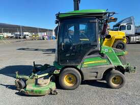 2017 John Deere 1585 Terrain Cut Outfront Mower - picture2' - Click to enlarge