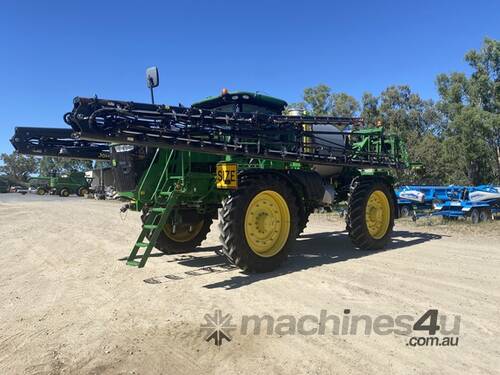 2019 John Deere R4060 Sprayers