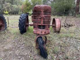 Farmall AM7D - picture0' - Click to enlarge