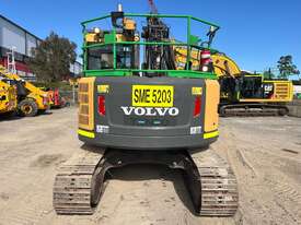 2017 VOLVO ECR 145 CL Hydraulic Excavator - picture2' - Click to enlarge