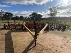 33' Alfarm 1056 Cultivator - picture0' - Click to enlarge