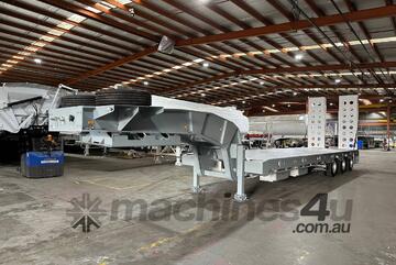 Stonestar LOW Loader With Gooseneck Stonestar LOW Loader With Gooseneck
