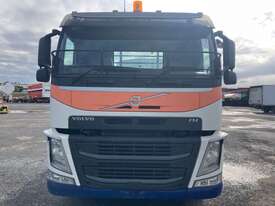 2015 Volvo FM 500 Table Top - picture0' - Click to enlarge