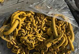   LOT #35 Lifting chains