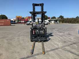 Crown SP3500 Series Order Picker Forklift - picture0' - Click to enlarge