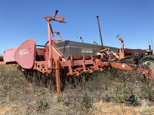 Grimme 6 Row Trailing Potato