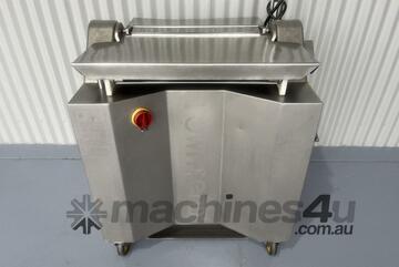 Skinner Derinder Townsend Model 7620 Year 1995