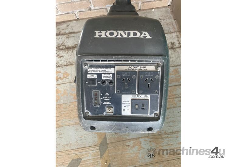 caption Honda EU20i Generator