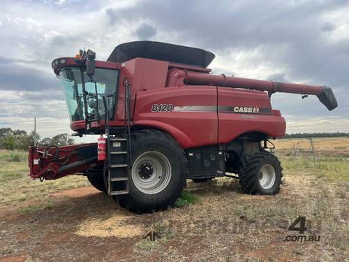 CaseiH 8120