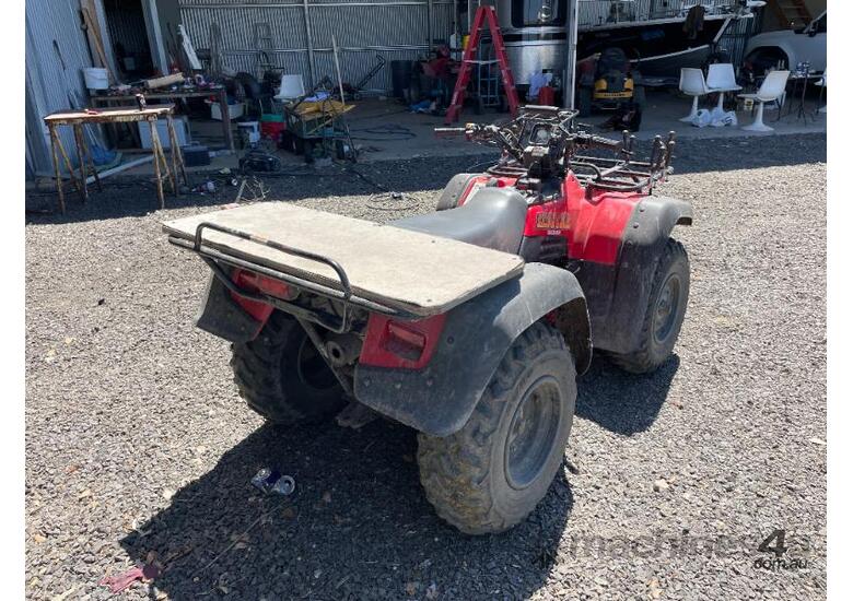 caption 2020 Suzuki 4x4 King Quad 300
