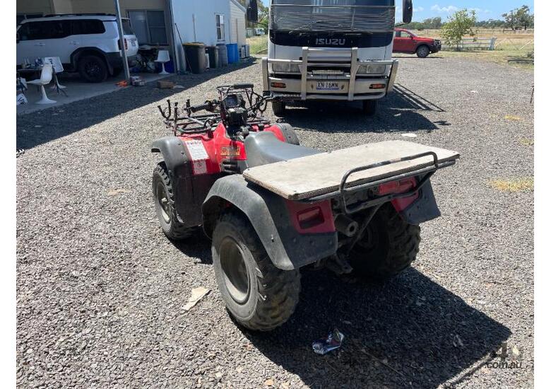caption 2020 Suzuki 4x4 King Quad 300