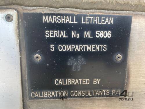 caption 2009 Marshall Lethlean MLLWT-A21-TWTE Tri Axle Fuel Tanker B-Trailer