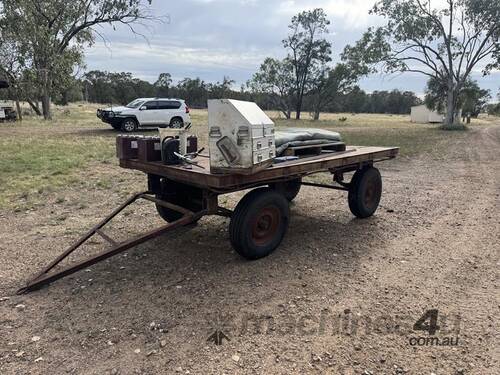 caption Flat Top Trailer