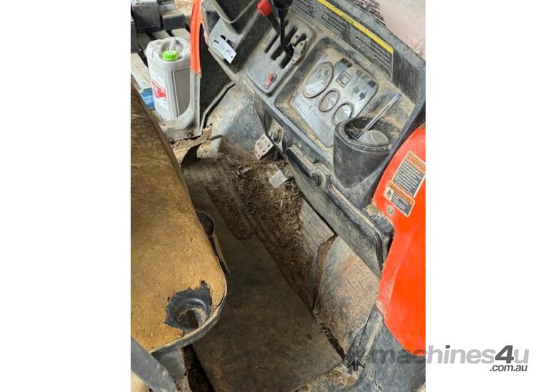 caption kubota RTV 900XT