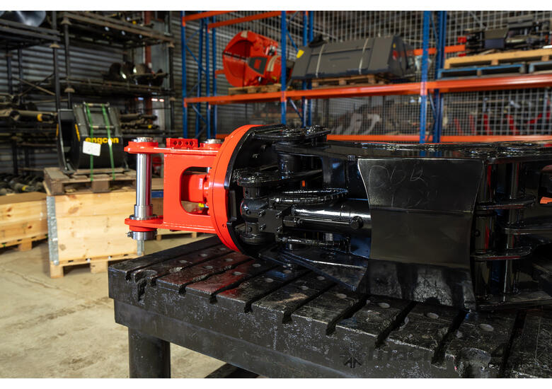 RAMRADE 5 Finger Rotating Grab (8-14T)