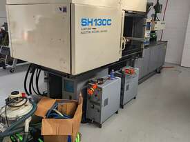 Sumitomo Injection Moulder - picture0' - Click to enlarge