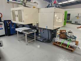 Sumitomo Injection Moulder - picture0' - Click to enlarge