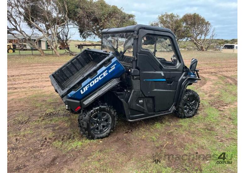 caption CF Moto UForce 1000 Trek Side by Side