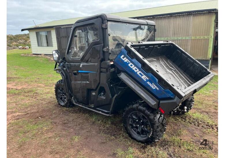caption CF Moto UForce 1000 Trek Side by Side