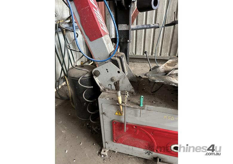 caption Workshop Tyre Changer