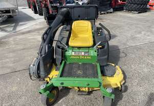 John Deere Z425 zero turn mower John Deere Z425 zero turn mower