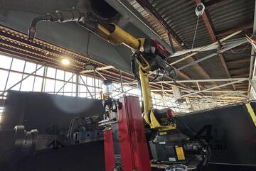 Ferris Wheel Setup Welding Robot Fanuc Arcmate 100iD/10L Automated
