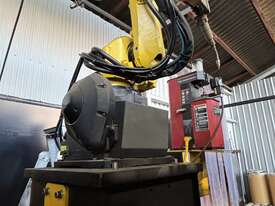 Ferris Wheel Setup Welding Robot – Fanuc Arcmate 100iD/10L Automated - picture0' - Click to enlarge