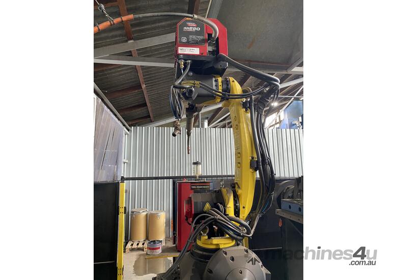 Ferris Wheel Setup Welding Robot – Fanuc Arcmate 100iD/10L Automated